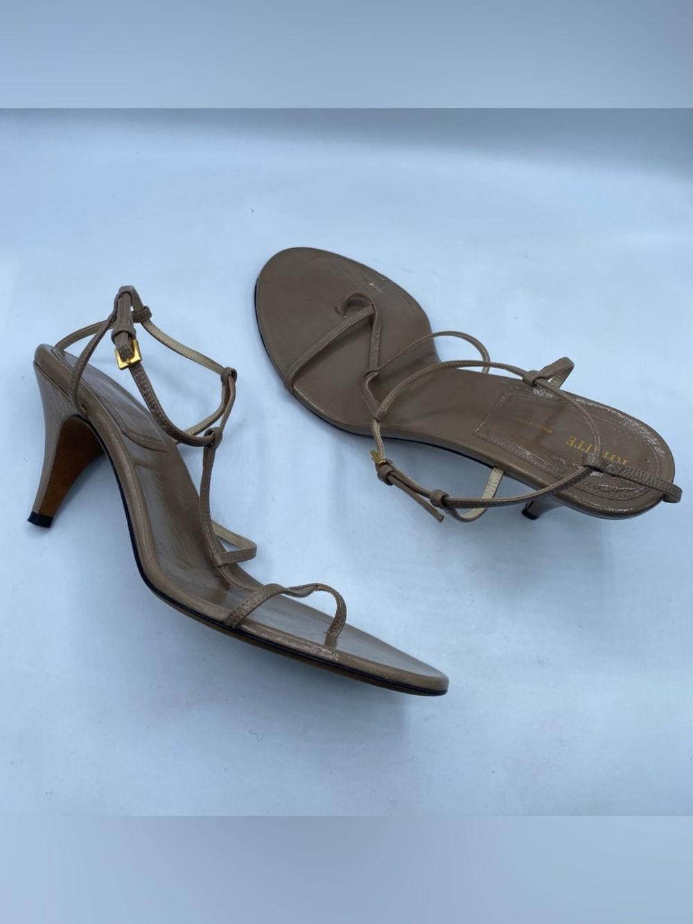 KHAITE Jones T-Strap Heel Sandals in Tan Leather - Picture 7 of 13